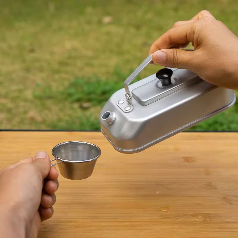 Ultraleggero portatile Picnic  - Camping Cooking Kettle recensione e prezzo